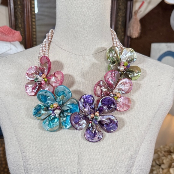 Jewelry - Floral Multicolor Statement Necklace